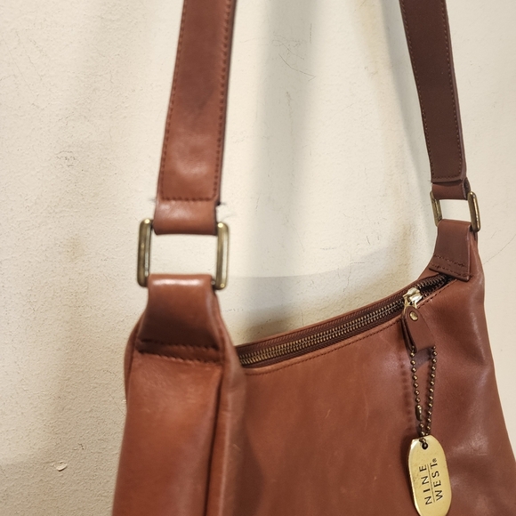 Nine West Vintage Brown Leather Shoulder Bag - Picture 7 of 15